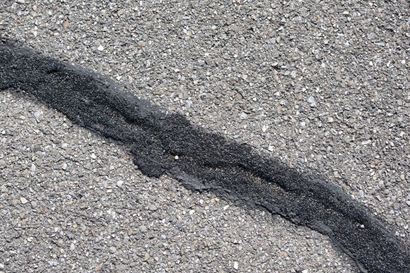 Asphalt Driveway Sealing in Sarasota, FL