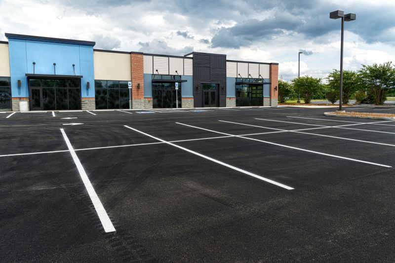 Commercial Parking Lot Sealing in Tampa, FL